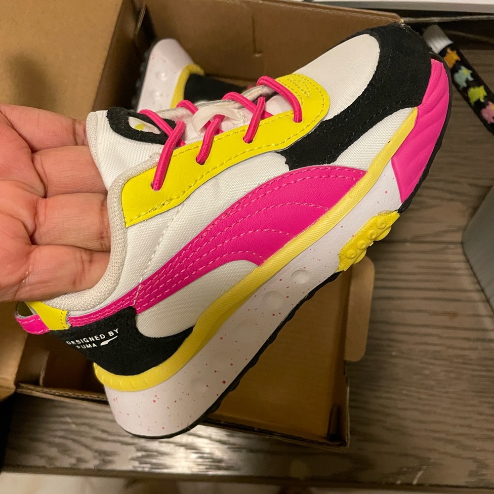 Brand new! Pumas